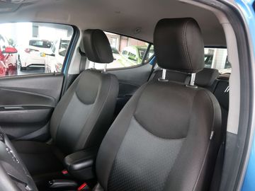 Car image 31