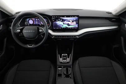 Car image 30