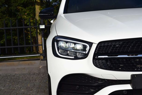 Mercedes-Benz GLC 300 e 4Matic 235 kW image number 39