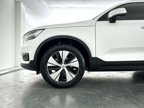 Volvo XC40 T2 95 kW image number 32