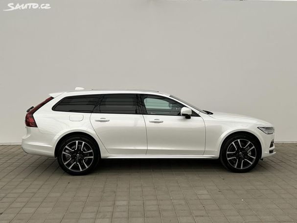 Volvo V90 Cross Country AWD B5 173 kW image number 4