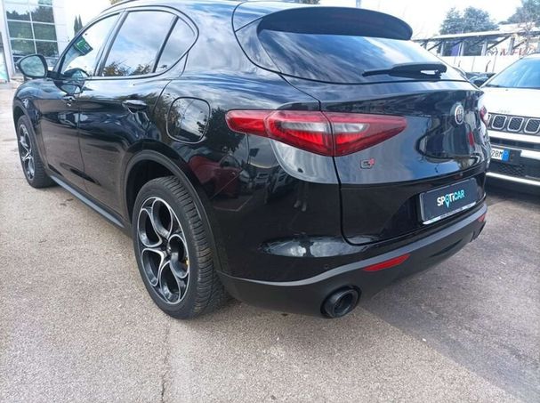 Alfa Romeo Stelvio 2.2 Q4 154 kW image number 15