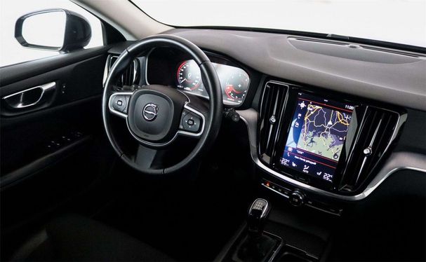 Volvo V60 D4 Momentum 140 kW image number 27