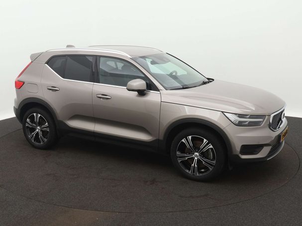 Volvo XC40 Recharge T4 155 kW image number 11