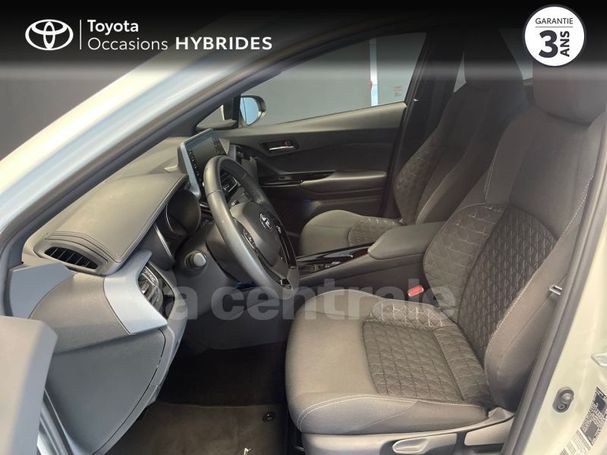 Toyota C-HR 1.8 Hybrid 90 kW image number 15