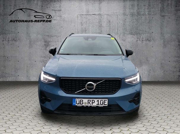 Volvo XC40 T5 Plus 192 kW image number 2