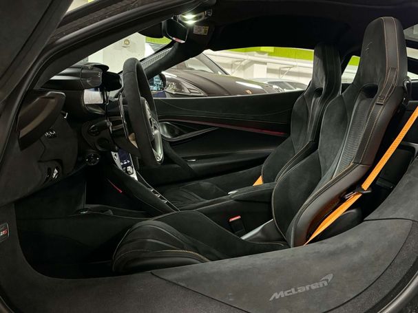 McLaren 750S 552 kW image number 25