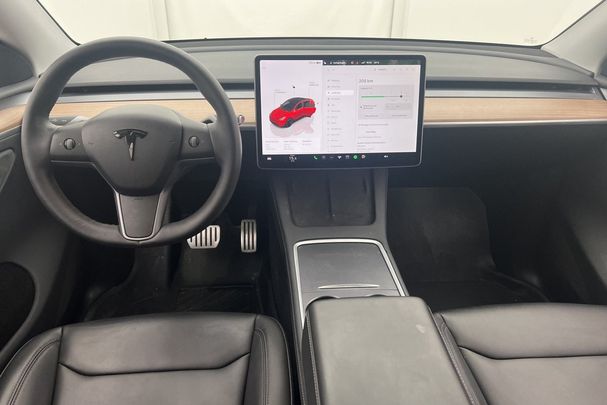 Tesla Model Y Performance AWD 393 kW image number 13