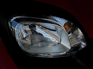 Car image 21