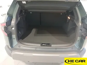 Car image 32