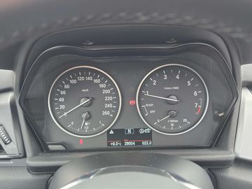 Car image 30