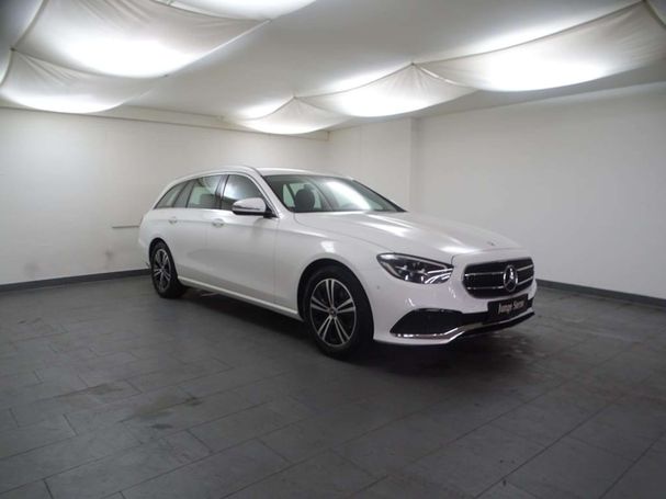 Mercedes-Benz E 220 d T Avantgarde 147 kW image number 1