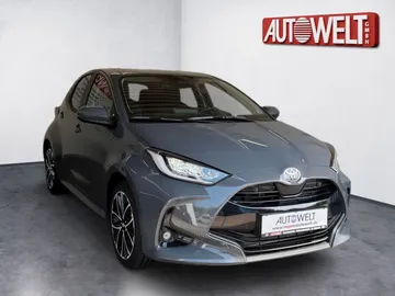 Car image 2