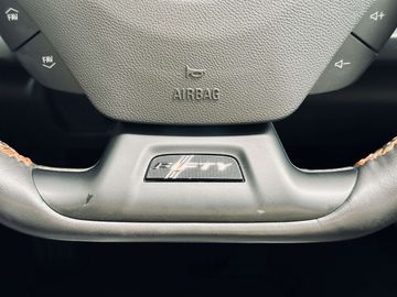 Car image 35