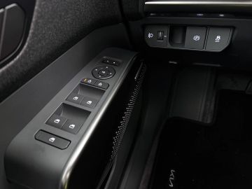 Car image 50