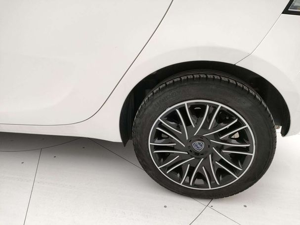 Lancia Ypsilon 51 kW image number 30