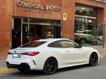 Car image 37