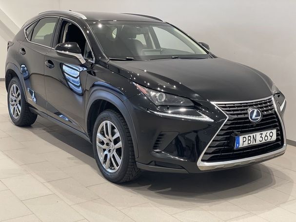 Lexus NX 300 H 145 kW image number 1