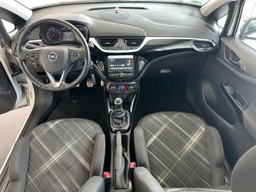 Car image 26
