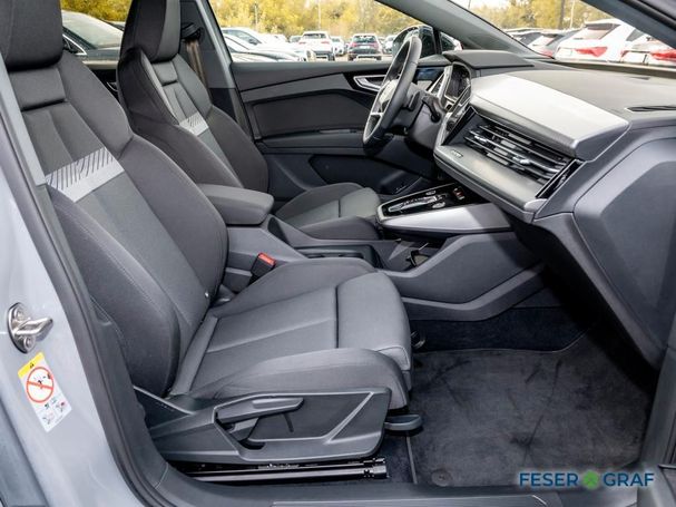 Audi Q4 45 e-tron S-line 210 kW image number 6