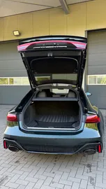Car image 28