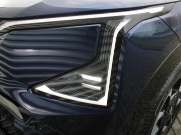 Car image 32