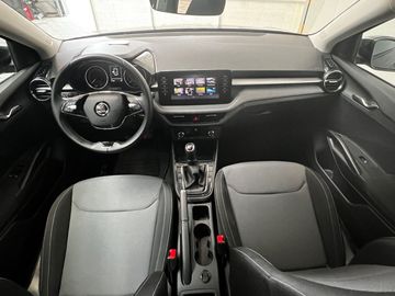 Car image 12