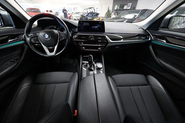 BMW 520d Touring Sport Line 140 kW image number 15