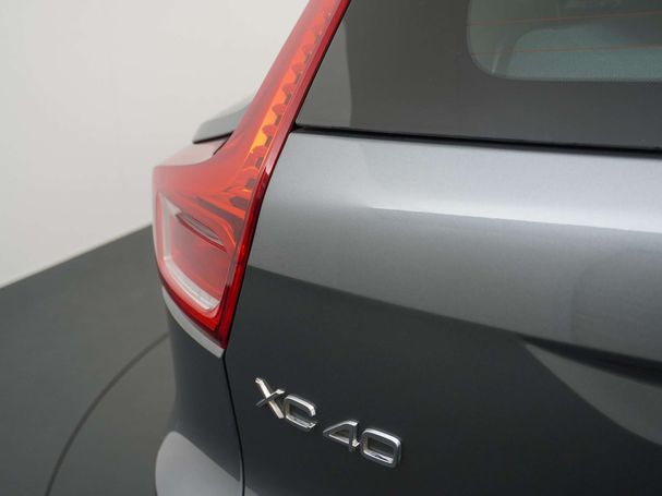 Volvo XC40 T3 Momentum 115 kW image number 8