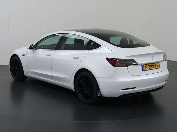 Tesla Model 3 Long Range AWD 258 kW image number 22