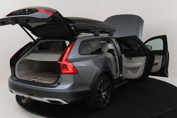 Volvo V90 Cross Country T5 AWD 184 kW image number 23