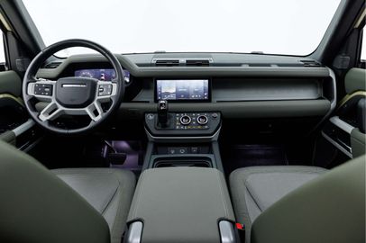 Car image 21