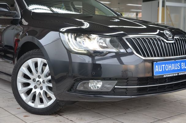 Skoda Superb 2.0 TDI DSG Exclusive 103 kW image number 30