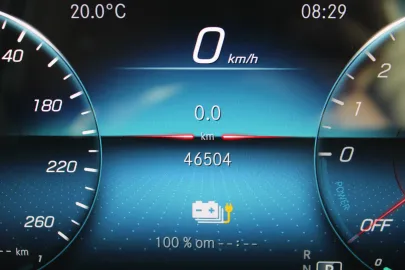 Car image 20
