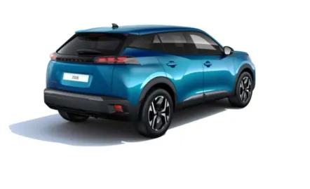 Car image 4