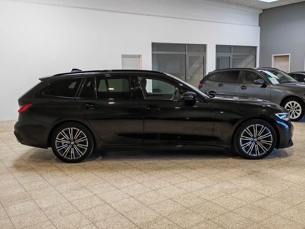 BMW 320d Touring M Sport 140 kW image number 8