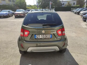 Car image 5