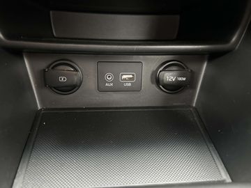 Car image 36