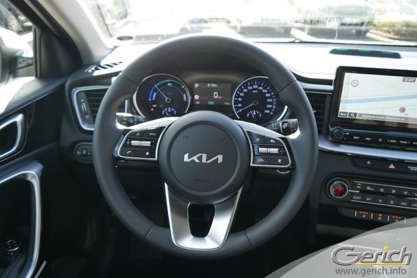 Kia Ceed 1.6 GDI Plug-in Hybrid 104 kW image number 11