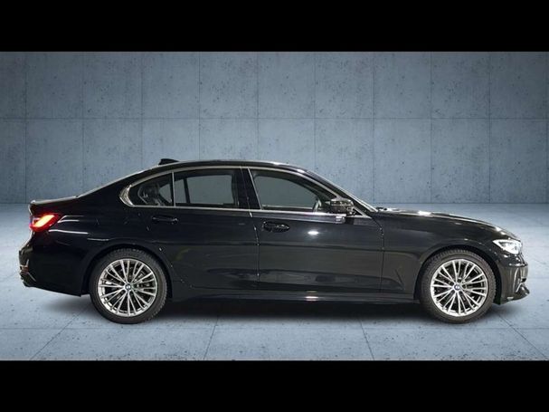 BMW 320d 142 kW image number 2