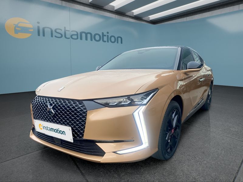 DS Automobiles 4 E-Tense