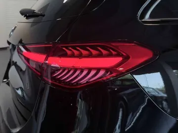 Car image 36
