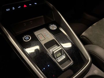 Car image 41