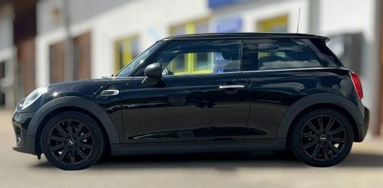 Car image 31