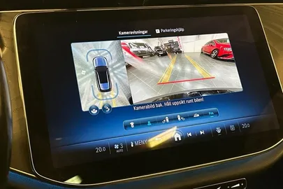 Car image 20