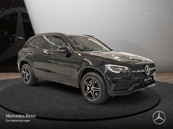 Mercedes-Benz GLC 300 de 225 kW image number 2