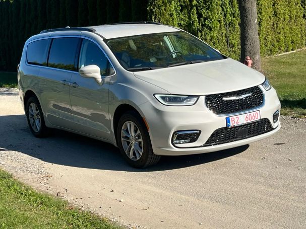 Chrysler Pacifica 219 kW image number 2