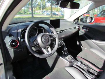 Car image 11