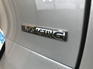 Car image 31
