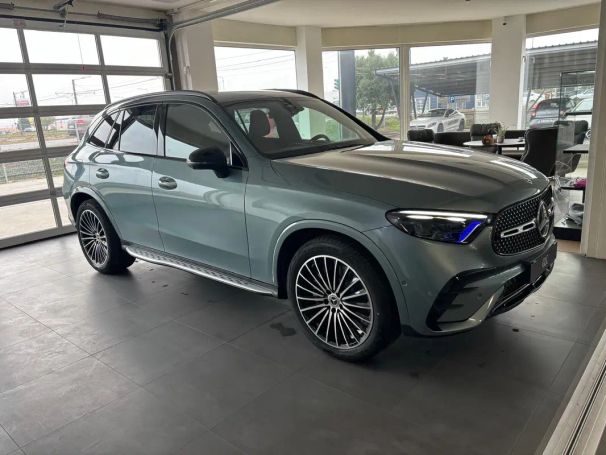 Mercedes-Benz GLC 220 145 kW image number 3